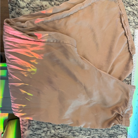 LUNYA Washable Silk Cropped Button Top (matching pieces also available) - Picture 15 of 16